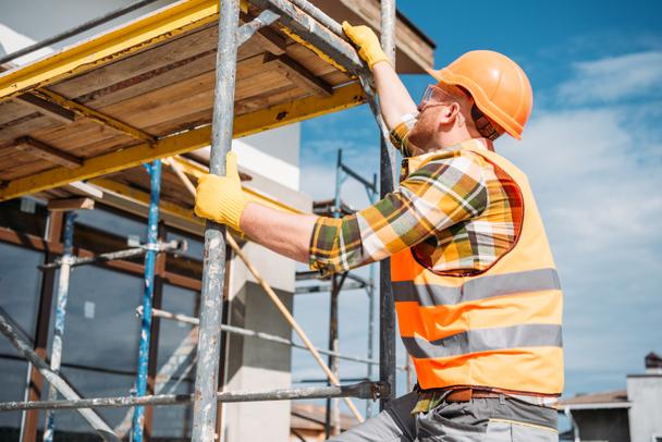 Scaffolding constructor